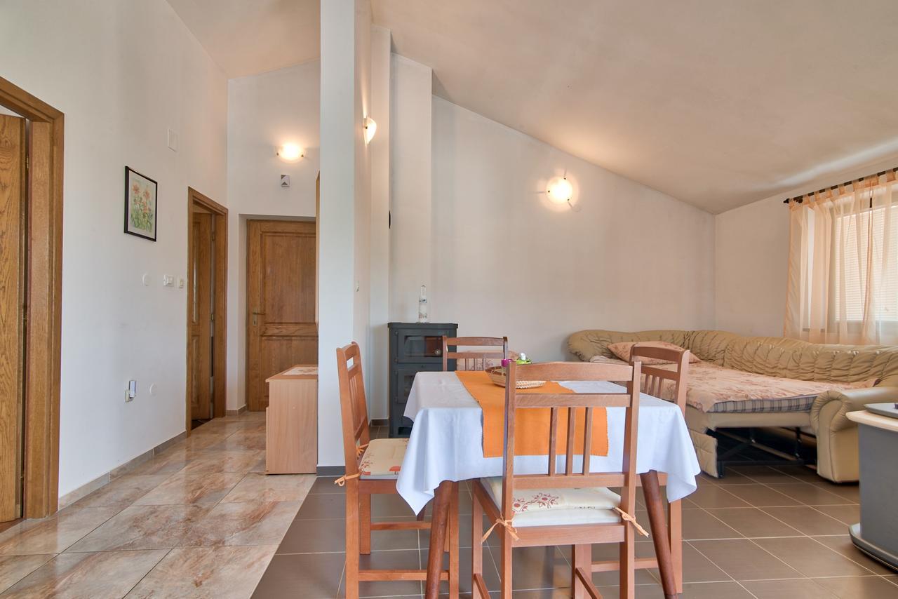 Apartment Maja Štinjan Eksteriør billede