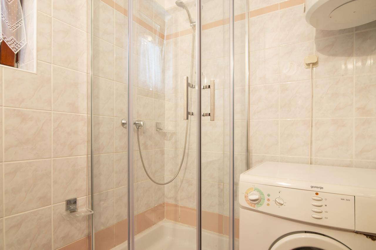 Apartment Maja Štinjan Eksteriør billede